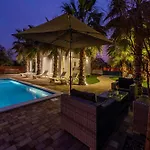 Luxury Agape Palm Tennisplatz Villa *