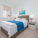 Luxury Agape Palm Tennisplatz Villa