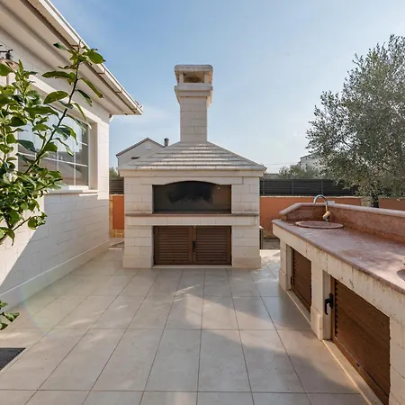 Villa Luxury Agape Palm Tennisplatz *