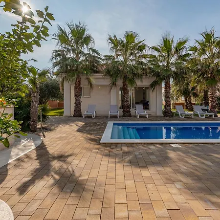 Luxury Agape Palm Tennisplatz * Privlaka (Zadar)