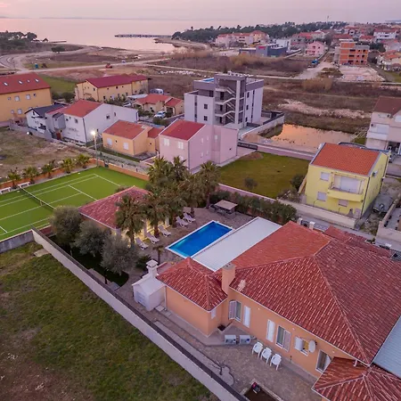 Luxury Agape Palm Tennisplatz Privlaka (Zadar)