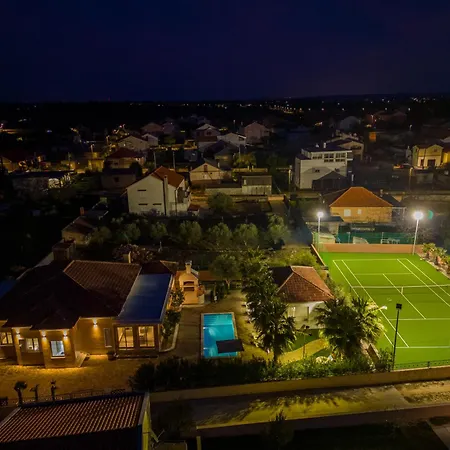 Luxury Agape Palm Tennisplatz Villa *