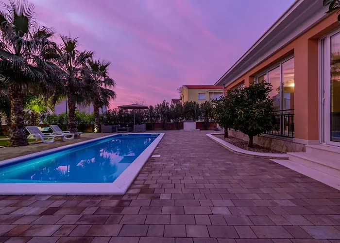 Luxury Agape Palm Tennisplatz Privlaka (Zadar)