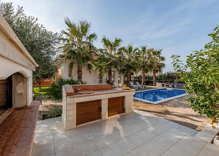 Villa Luxury Agape Palm Tennisplatz *