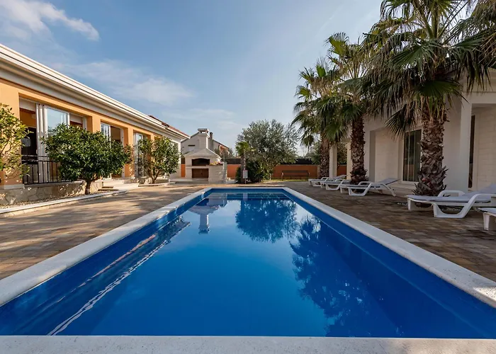 Luxury Agape Palm Tennisplatz * Privlaka (Zadar)