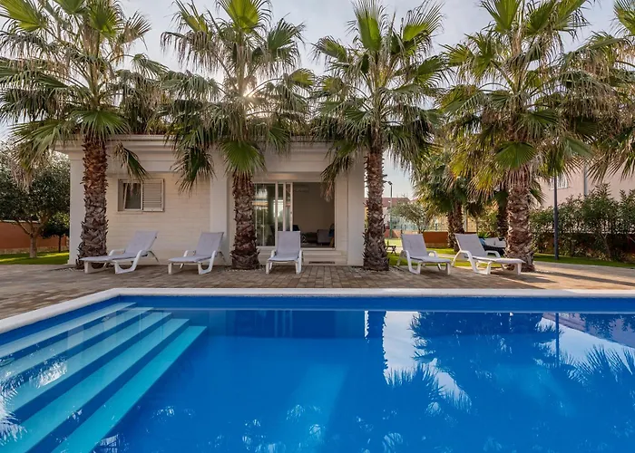 Villa Luxury Agape Palm Tennisplatz Privlaka (Zadar)