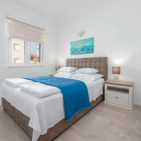 Luxury Agape Palm Tennisplatz Villa