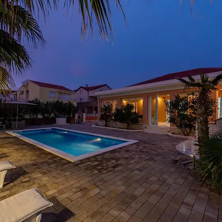 Villa Luxury Agape Palm Tennisplatz Privlaka (Zadar)