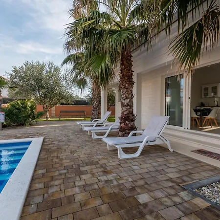 Villa Luxury Agape Palm Tennisplatz Privlaka (Zadar)